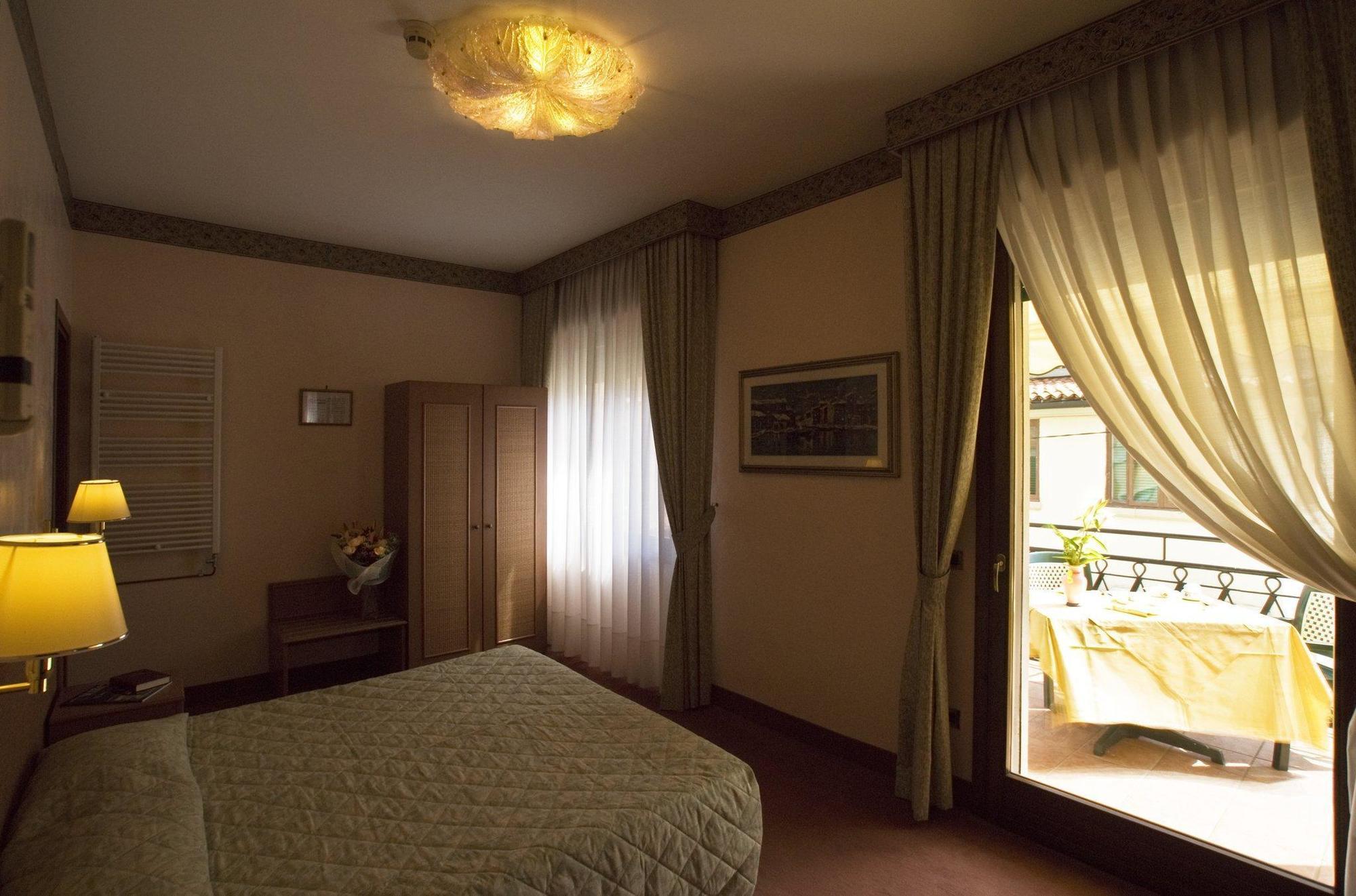 Hotel Villa Tiziana Lido di Venezia Zewnętrze zdjęcie