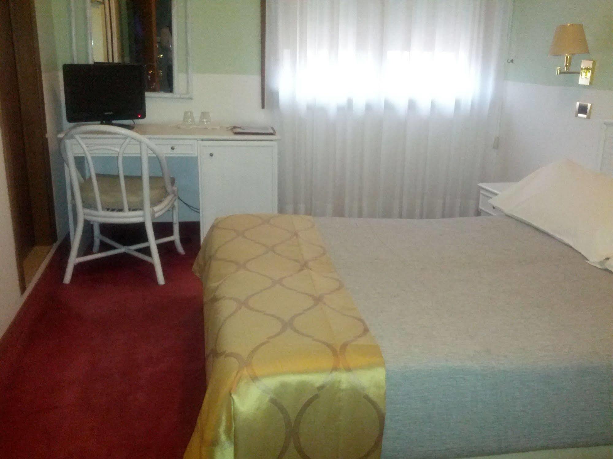 Hotel Villa Tiziana Lido di Venezia Zewnętrze zdjęcie